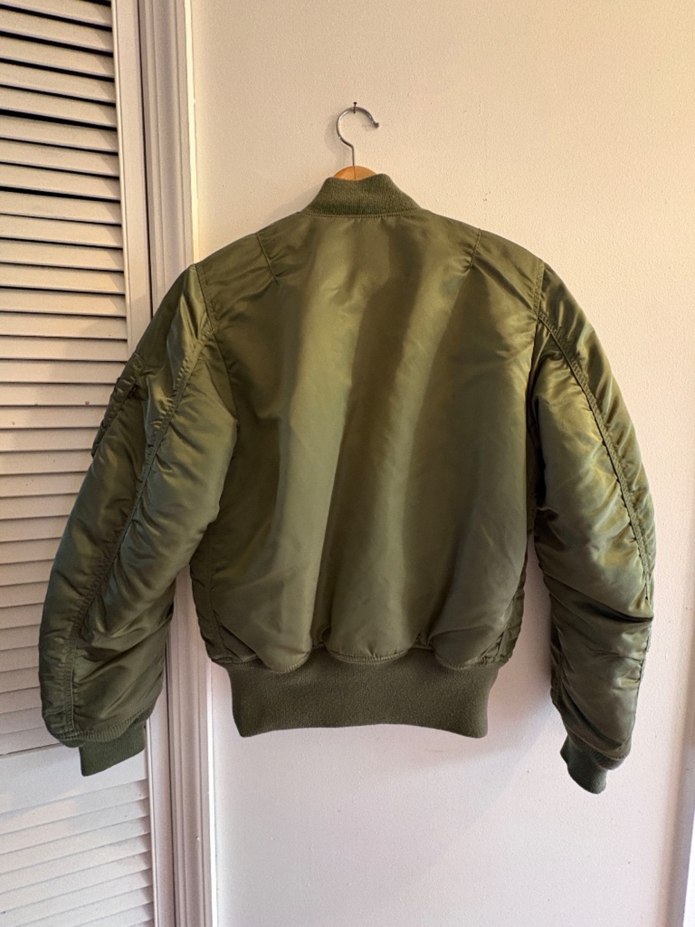 Size XS Alpha Industries MA-1 Military Bomber Flight Jacket Sage Green - Picture 4 of 14